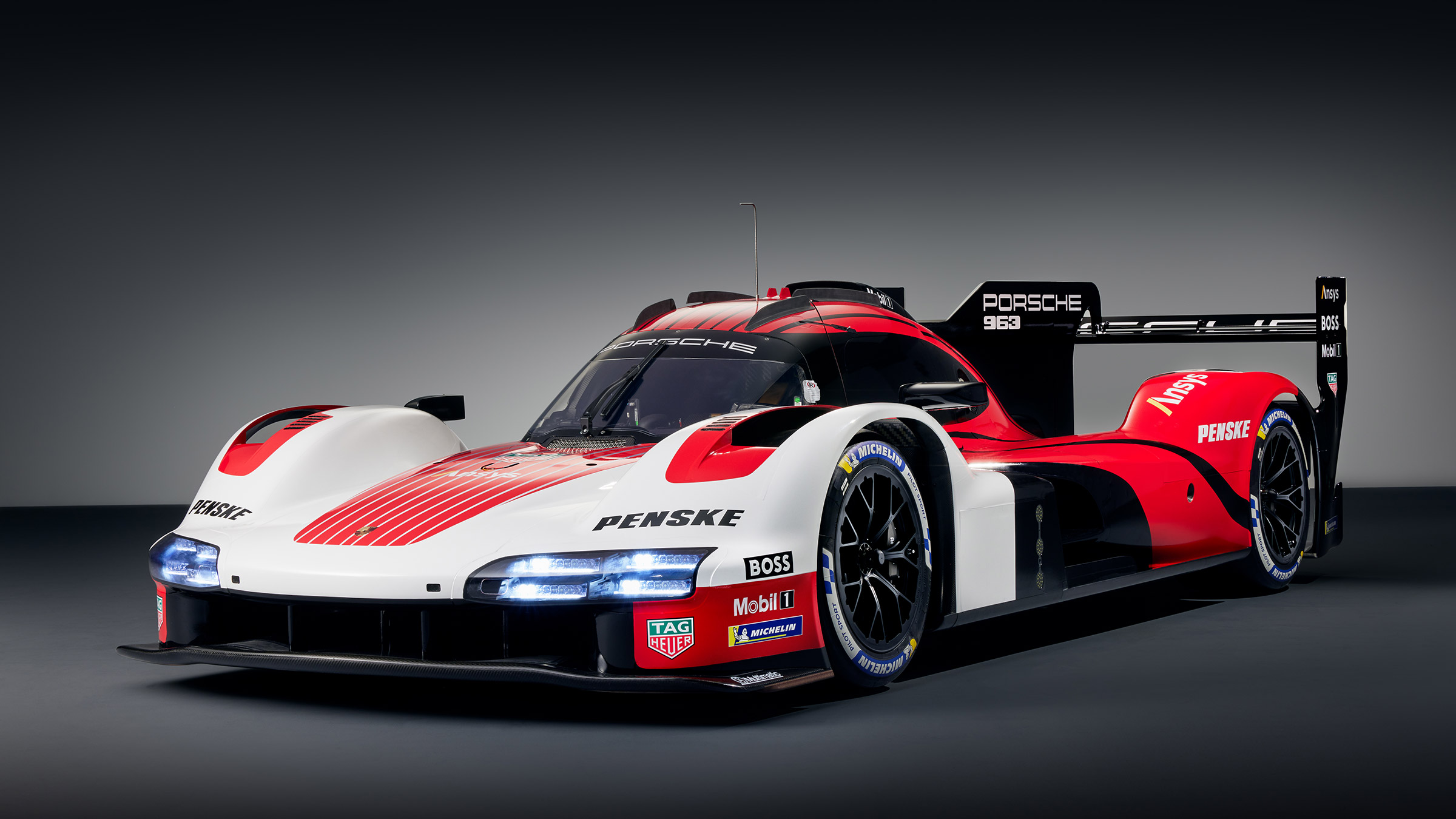Porsche 963 LMDh – front quarter