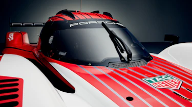 Porsche 963 LMDh – screen