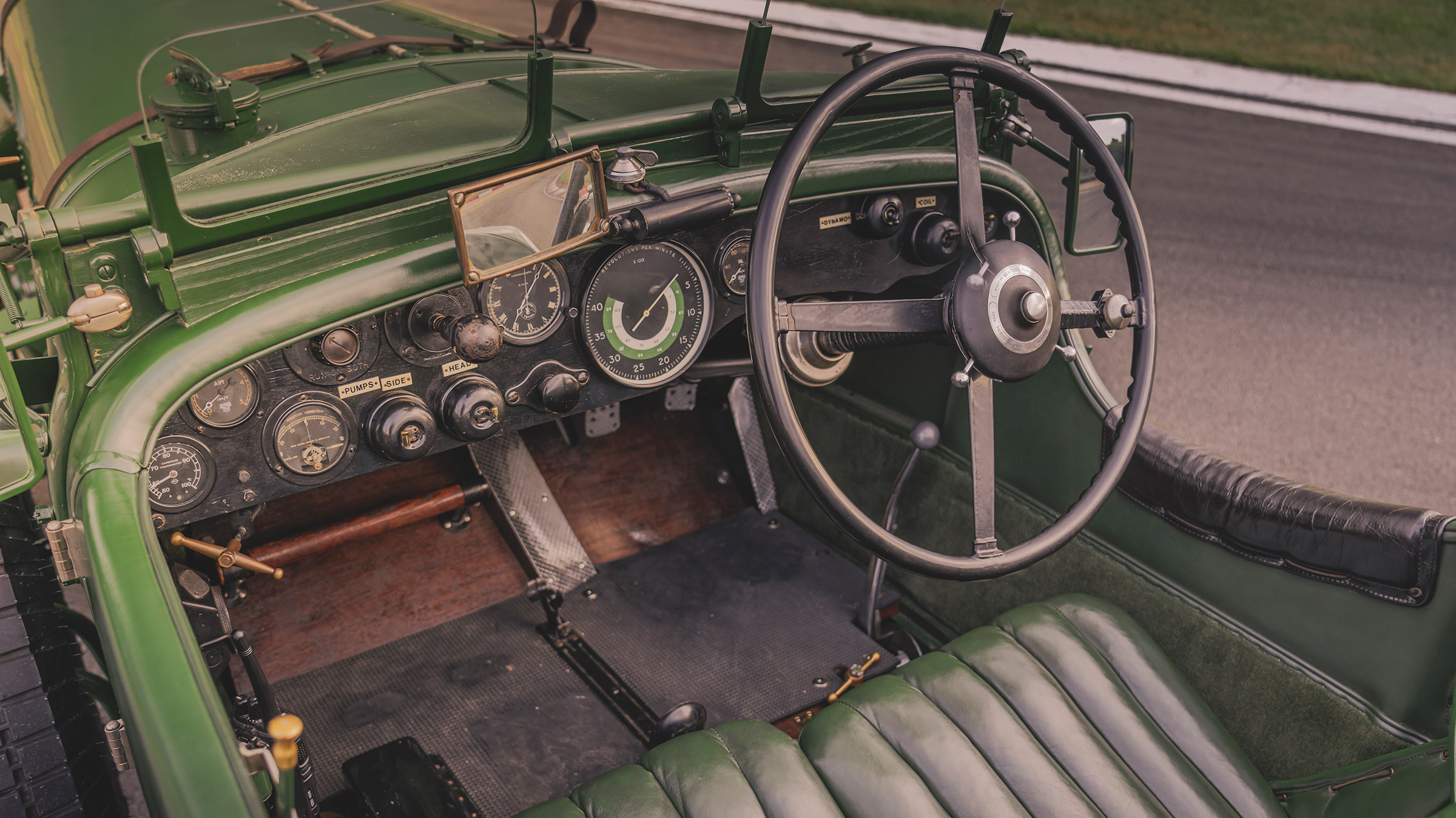 Bentley Continuation Series Speed Six – cabin