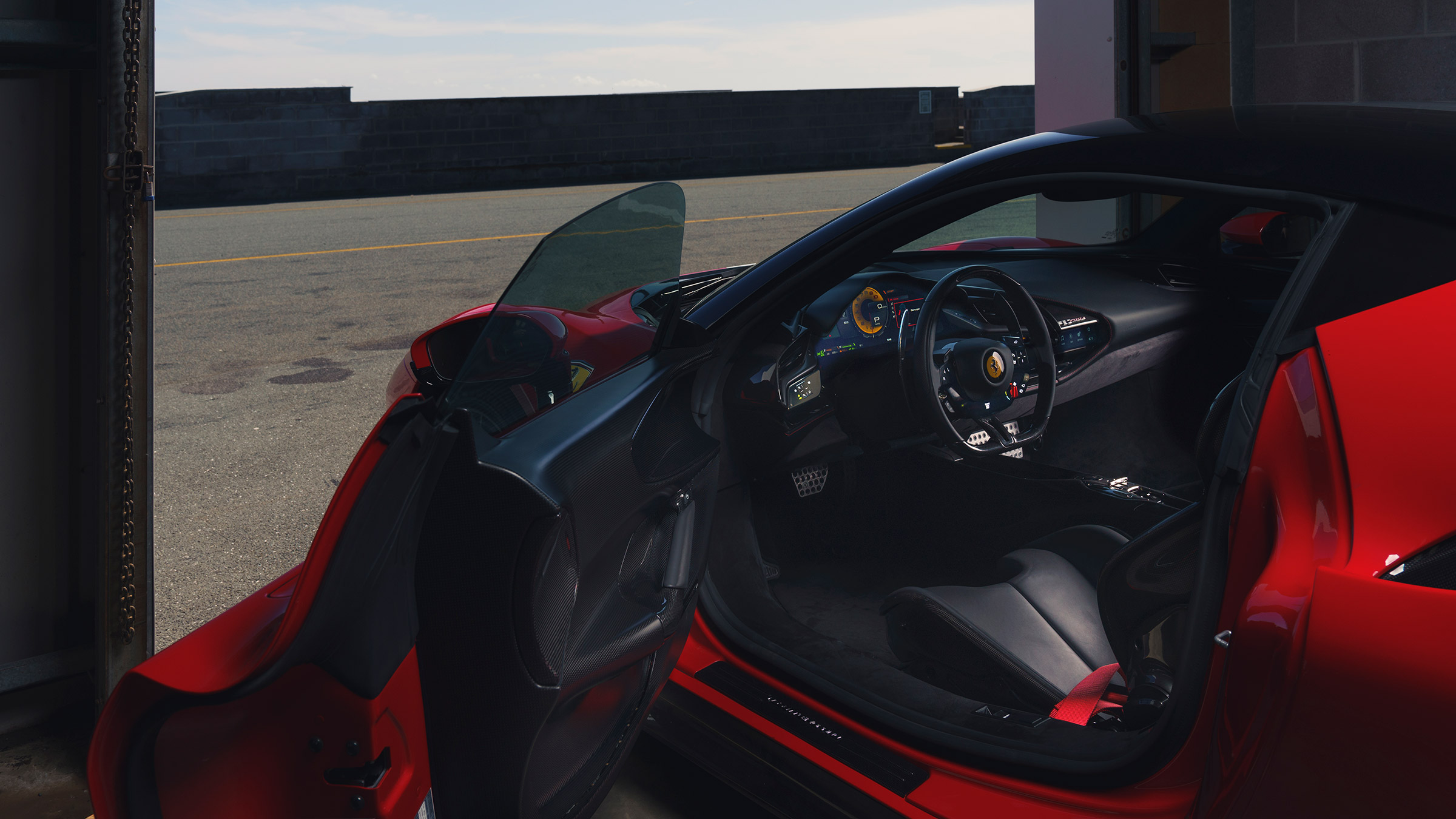 Ferrari SF90 Assetto Fiorano – cabin