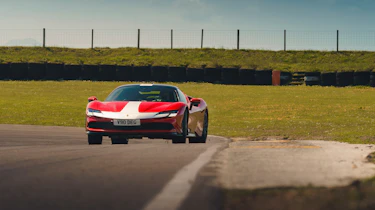 Ferrari SF90 Assetto Fiorano – slide