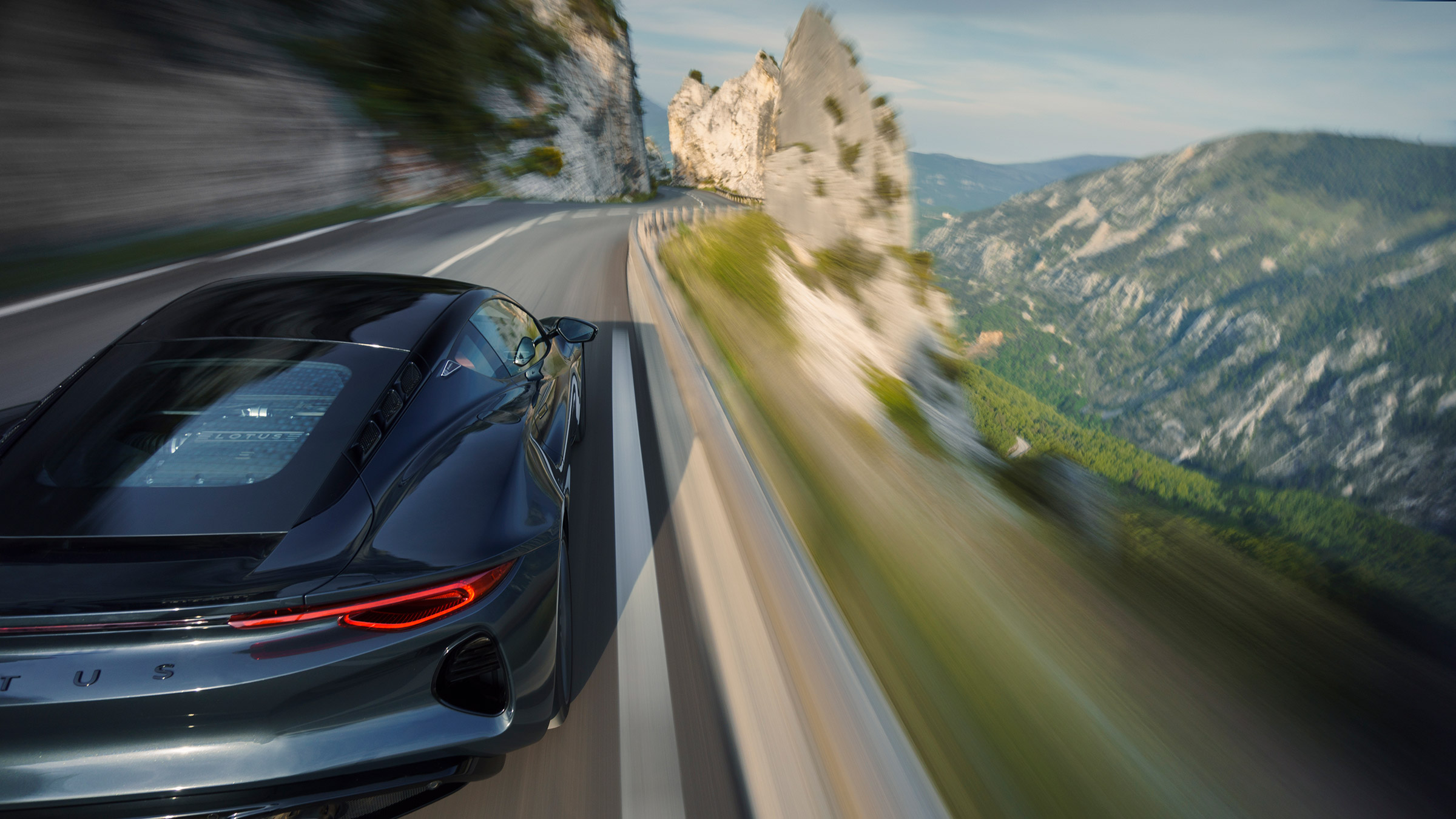 Lotus Emira – Route Napoleon
