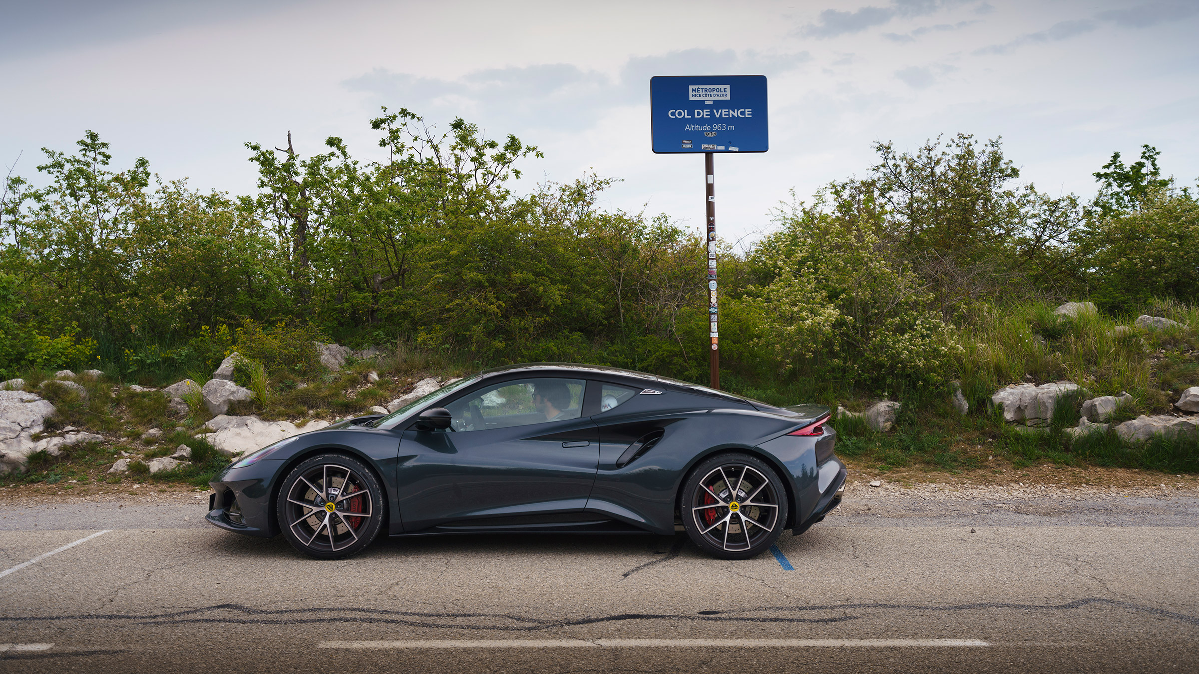 Lotus Emira – col de vence