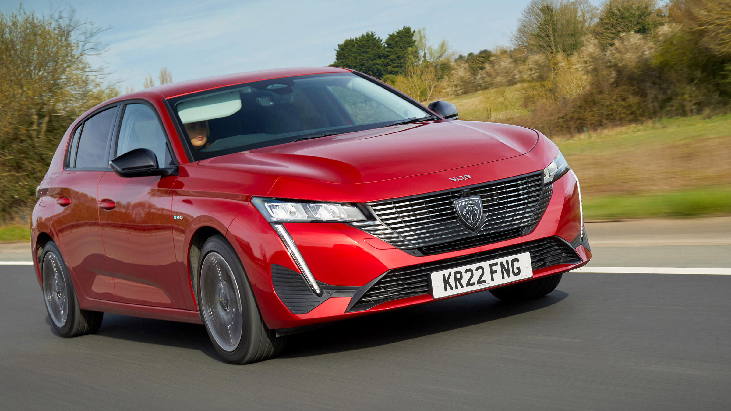 Peugeot 308 – nose red