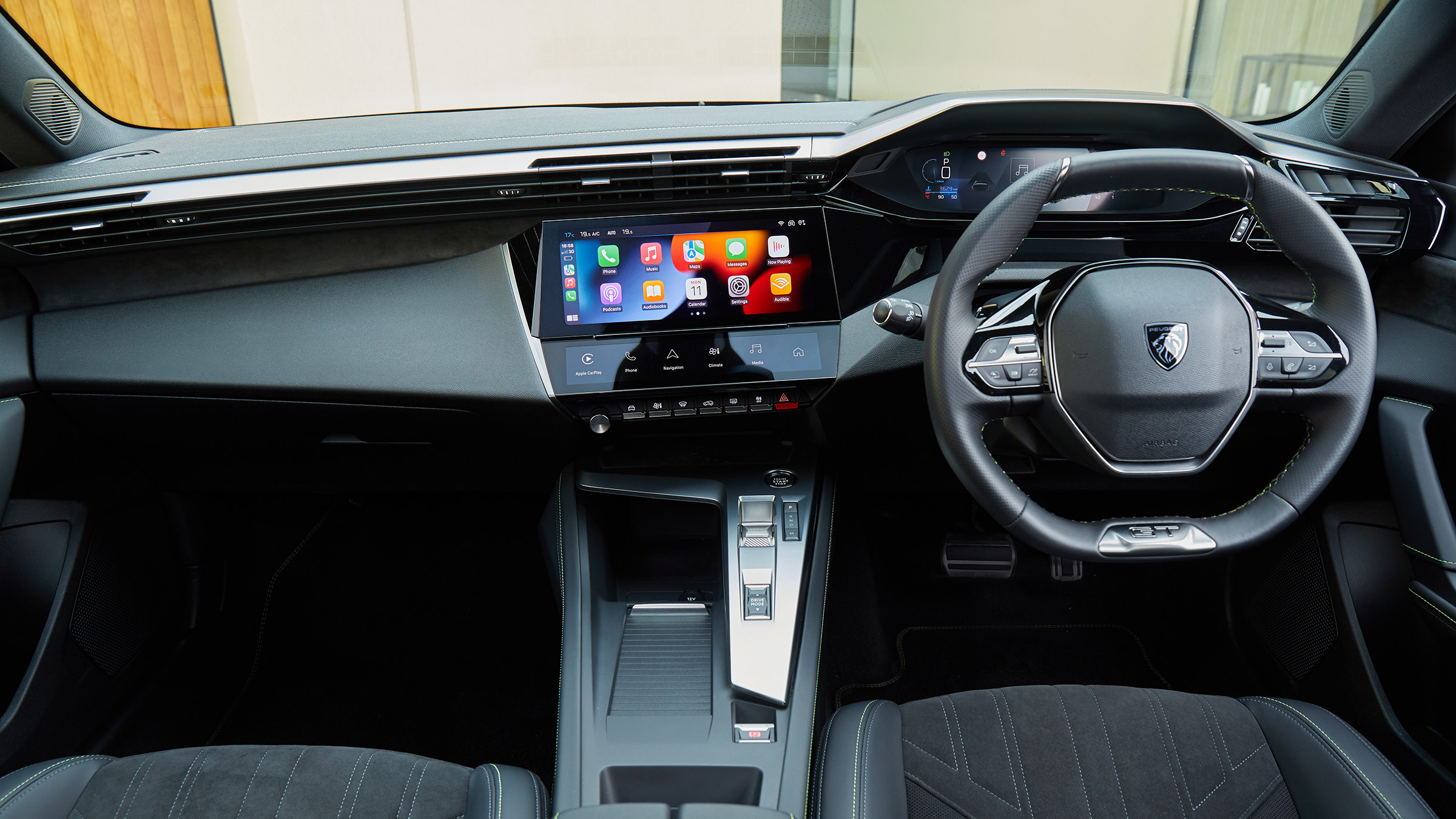 Peugeot 308 – interior