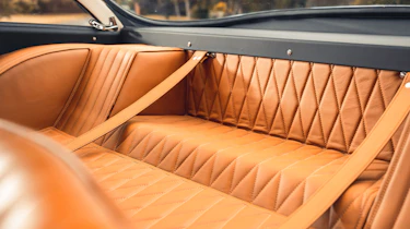 Ferrari 250 GT Lusso Fantuzzi – rear bench