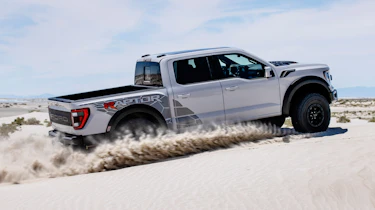 Ford F-150 Raptor R – side
