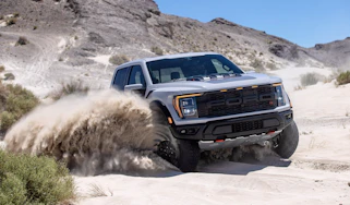 Ford F-150 Raptor R – front