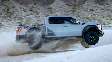 Ford F-150 Raptor R – side