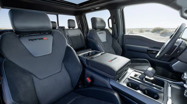 Ford F-150 Raptor R – interior