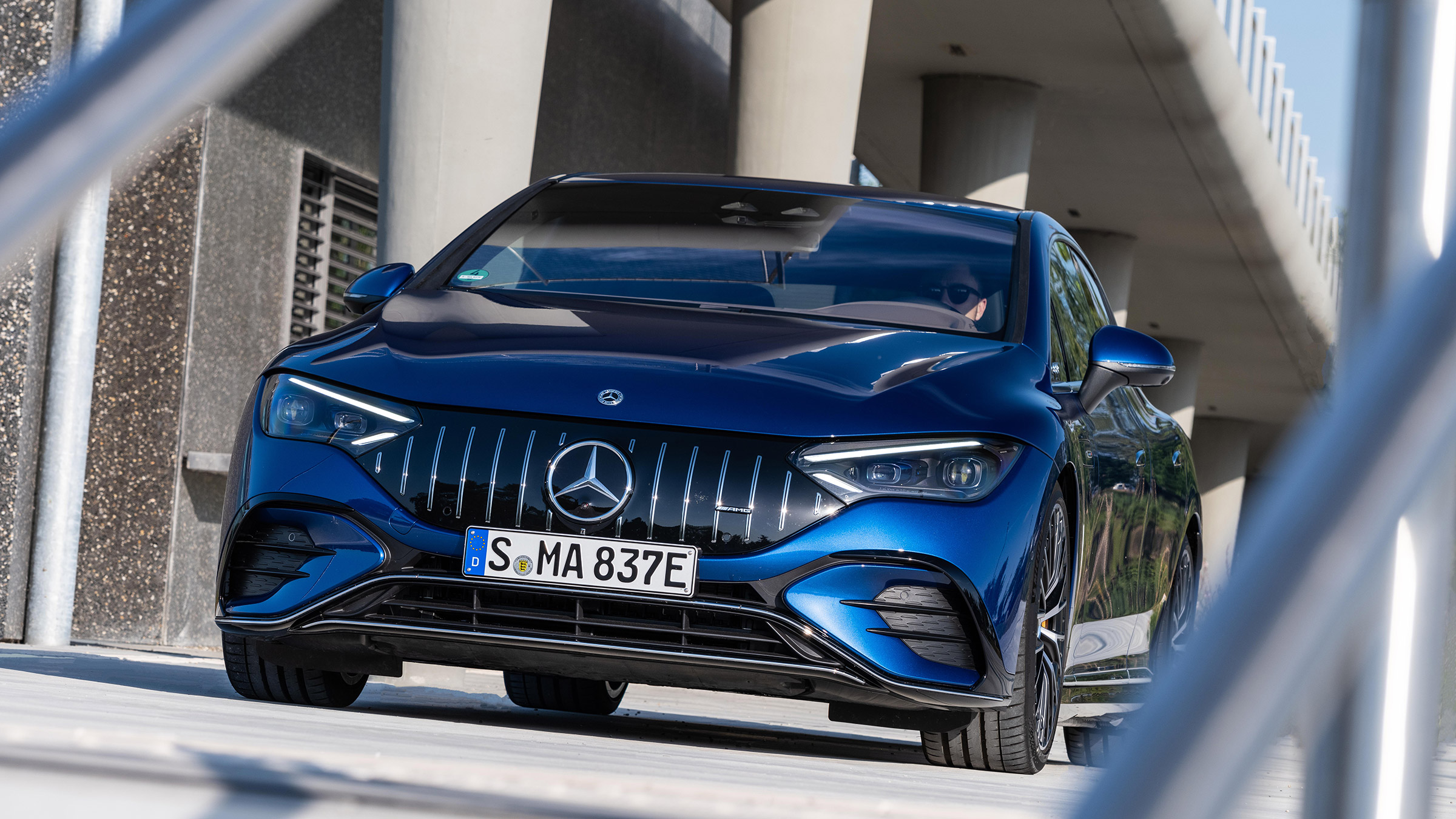 Mercedes-AMG EQE53 – nose