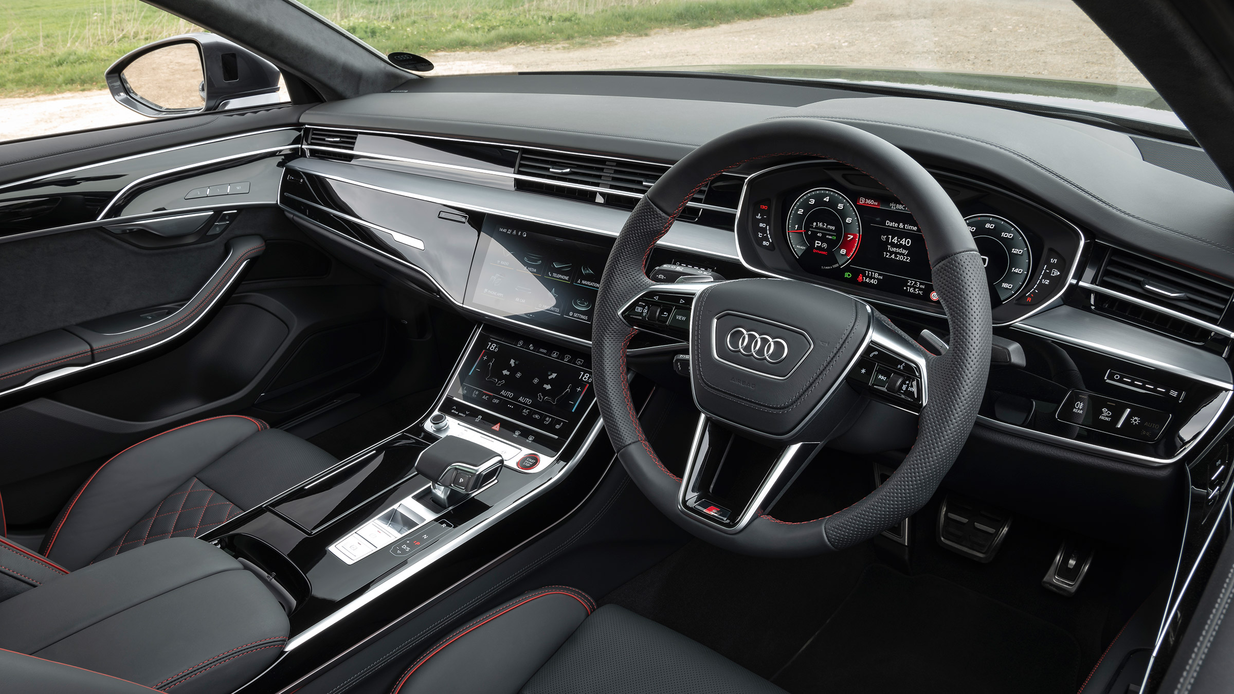 Audi S8 UK drive – interior