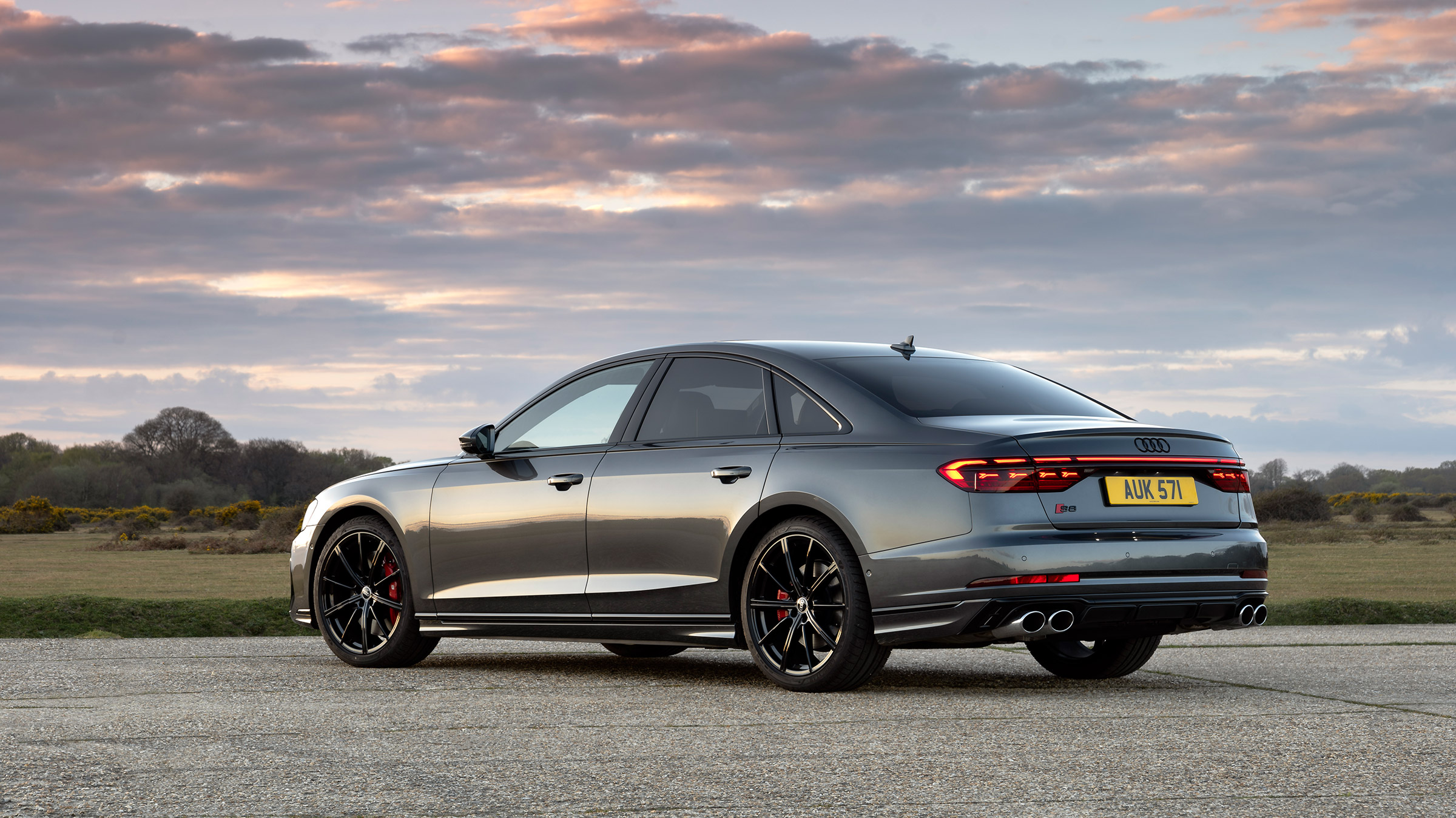 Audi S8 UK drive – rear quarter
