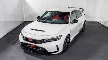 Honda Civic Type R studio – front