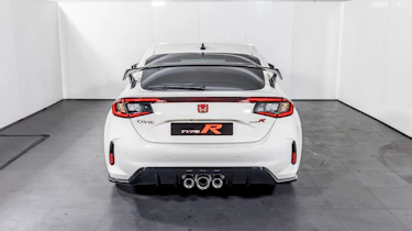 Honda Civic Type R studio – rear