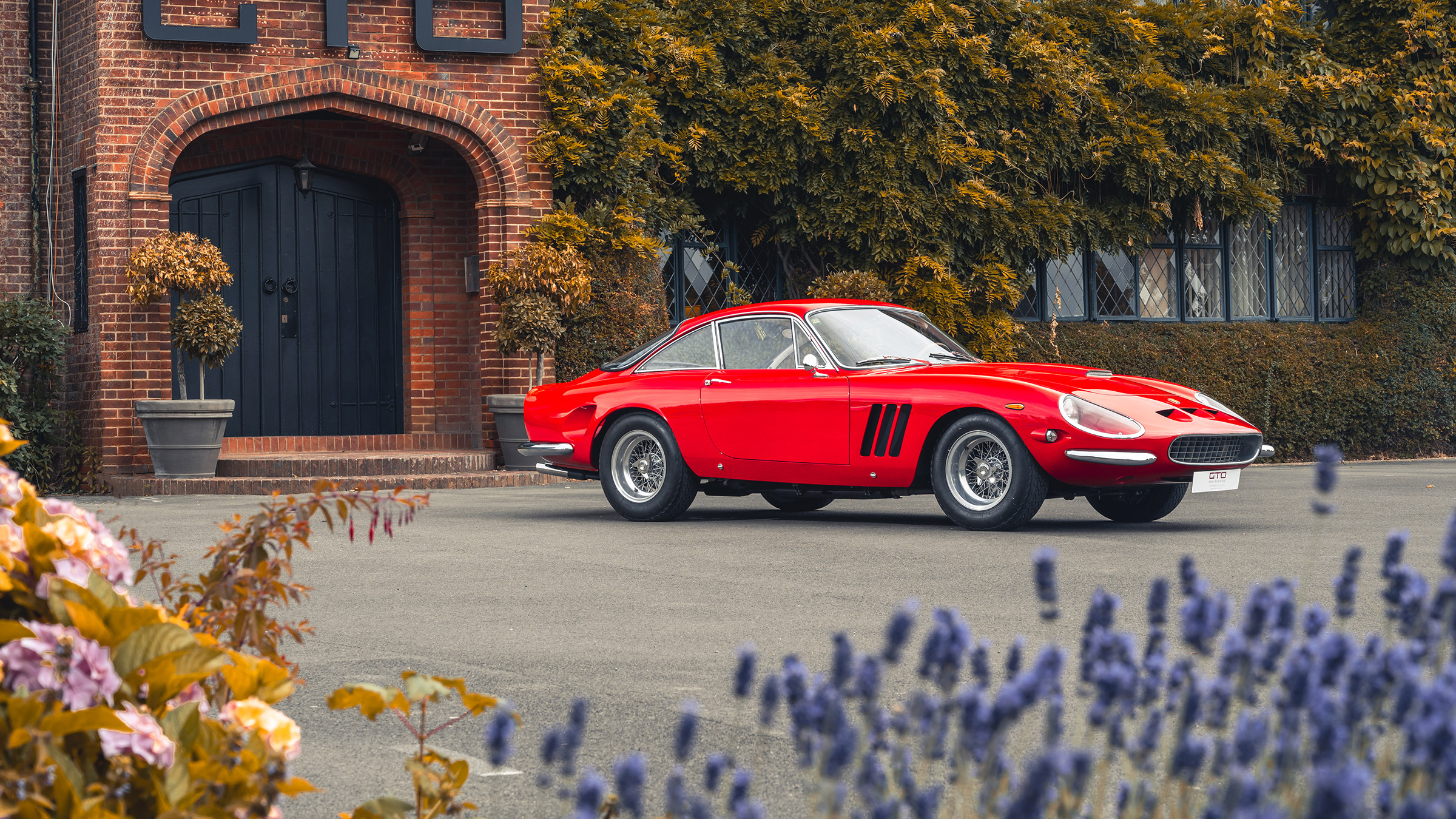 Ferrari 250 GT Lusso Fantuzzi – front