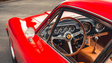 Ferrari 250 GT Lusso Fantuzzi – cabin