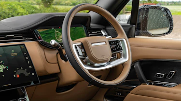 Range Rover 2022 review – steering wheel