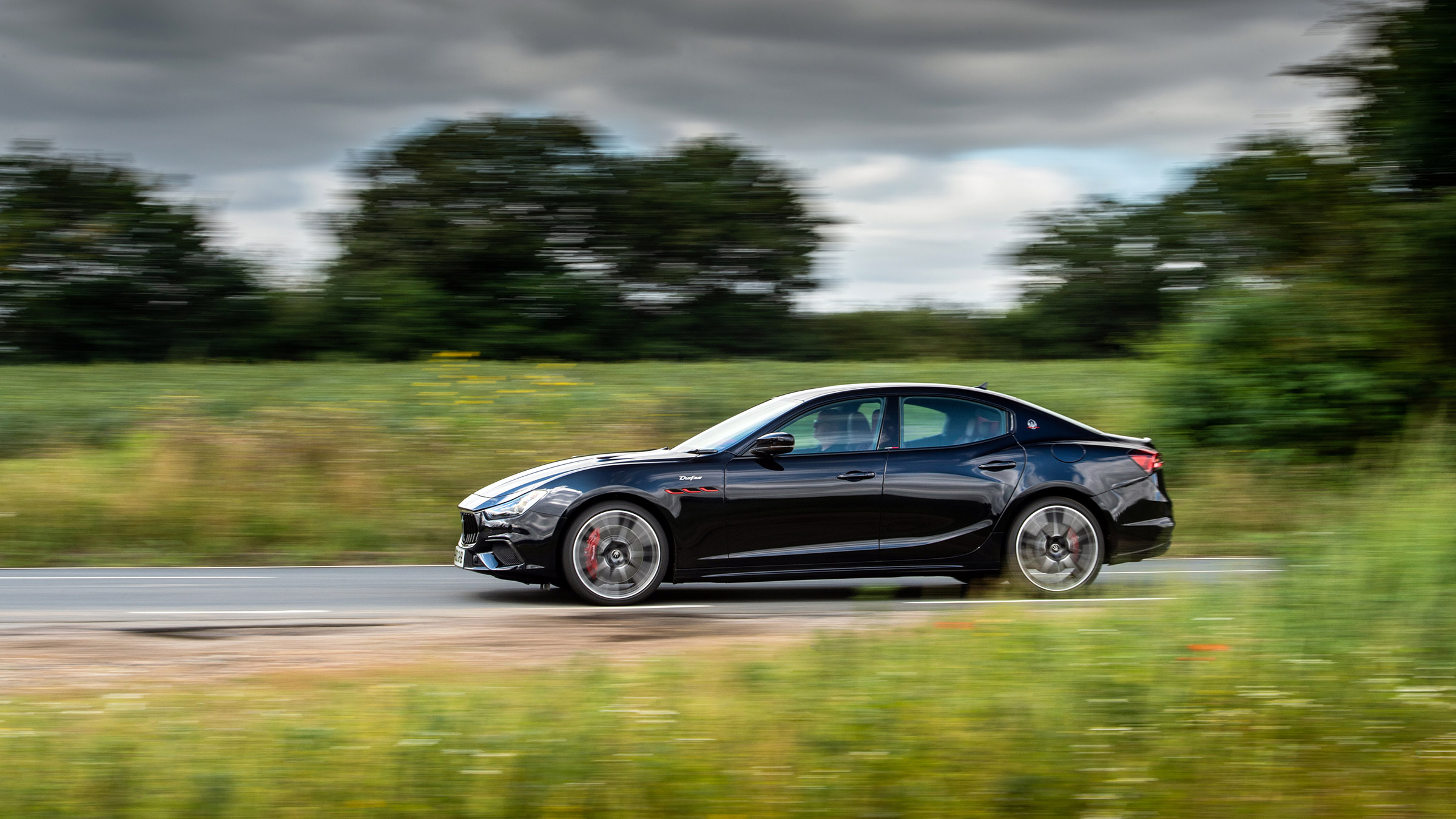 Maserati Ghibli Trofeo review – pan