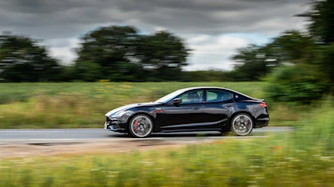 Maserati Ghibli Trofeo review – pan