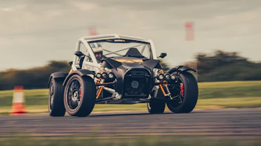 Ariel Nomad R