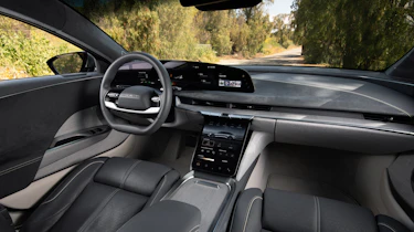 Lucid Air – cabin