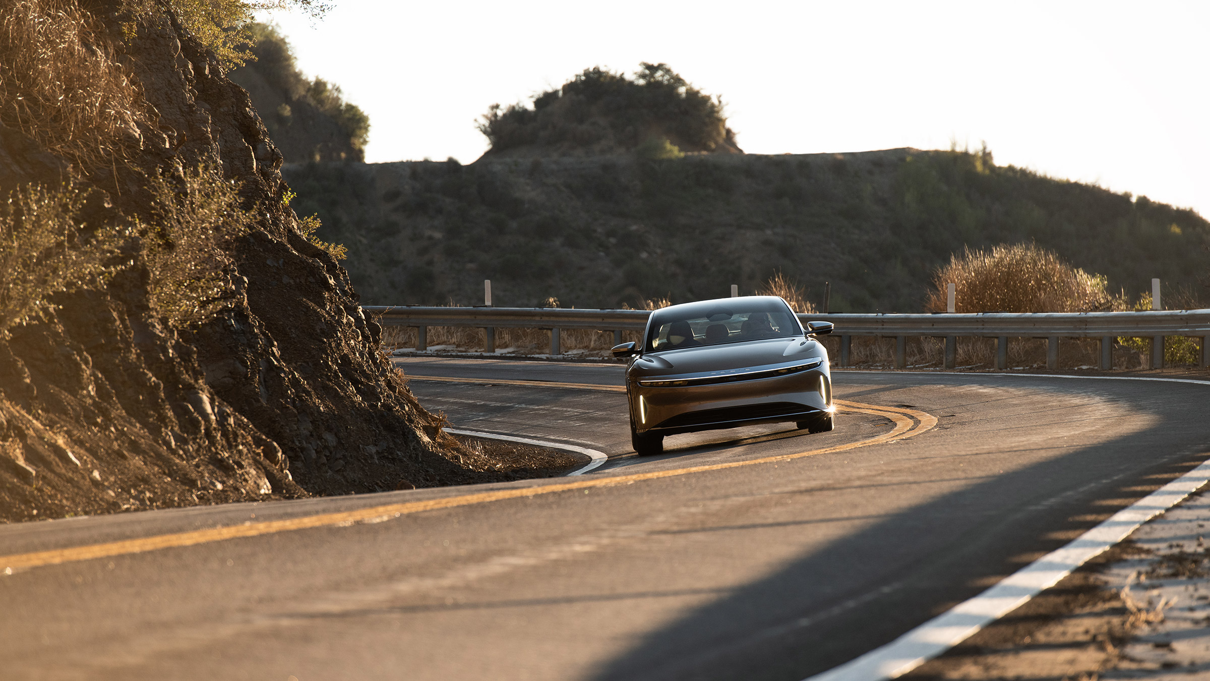 Lucid Air – cornering