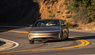 Lucid Air – action