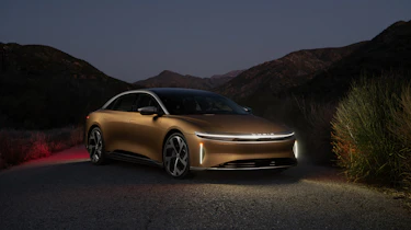 Lucid Air – front static
