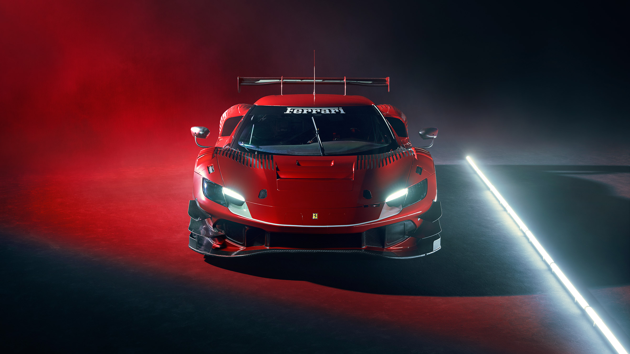 Ferrari 296 GT3 – front