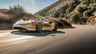 McLaren Elva review – front tracking