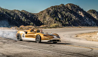 McLaren Elva review – front slide