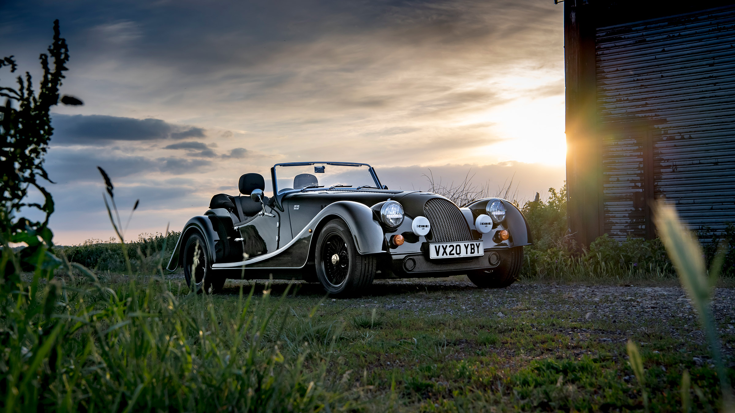 Morgan Plus Four – front static