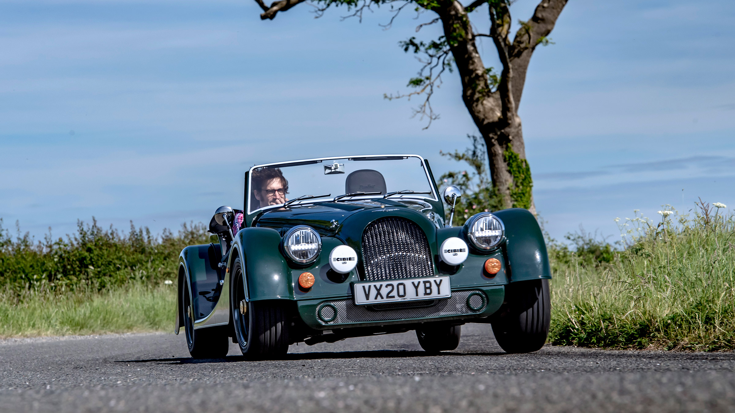 Morgan Plus Four – front action