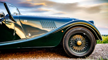 Morgan Plus Four – wheel