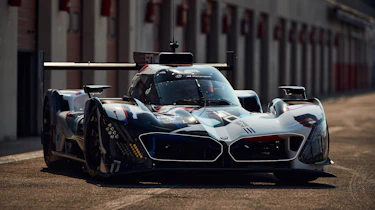 BMW LMDh (actual) – front