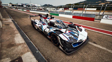 BMW LMDh (actual) – front quarter