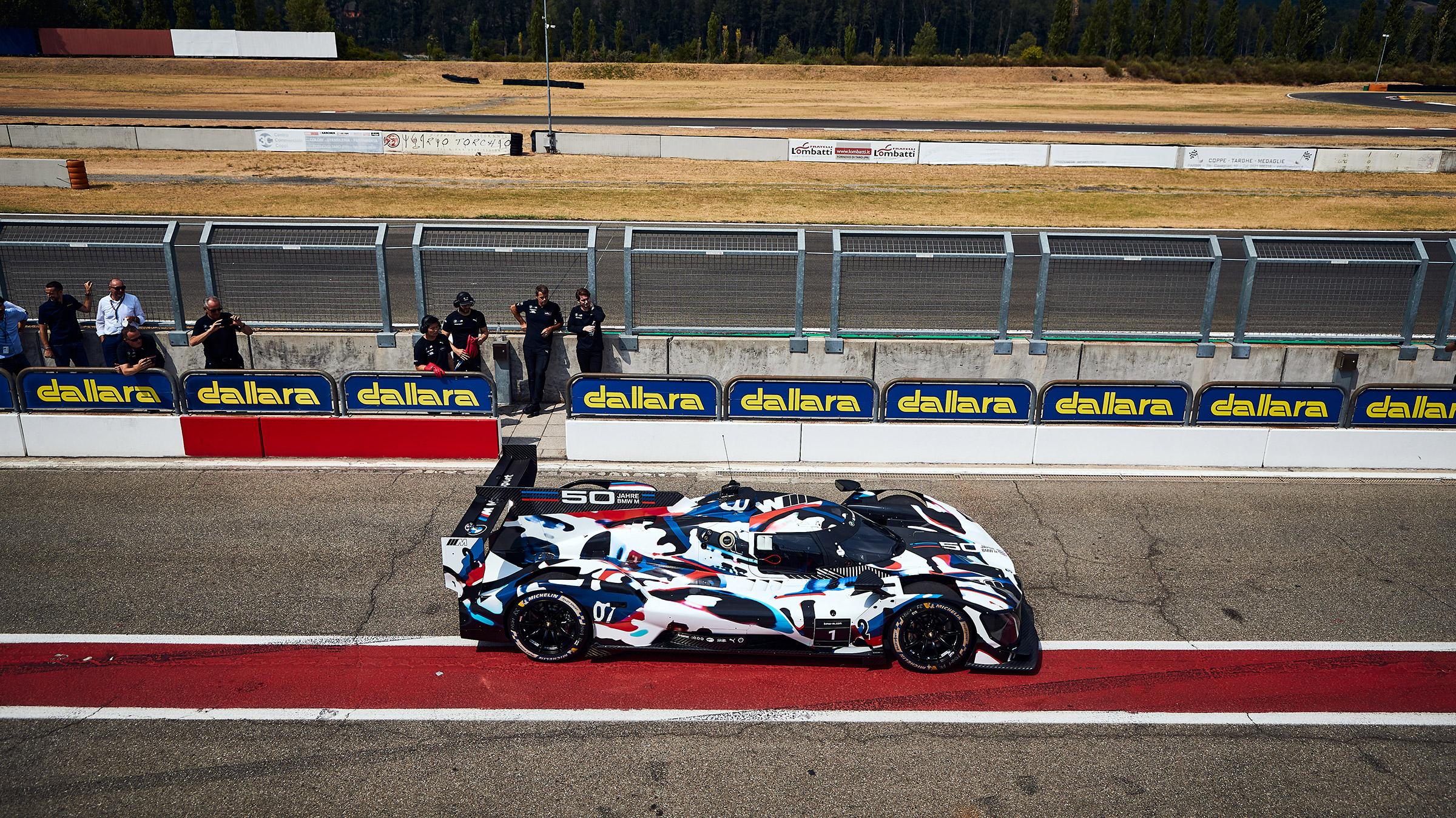 BMW LMDh (actual) – side