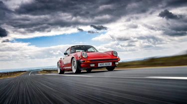 911 Turbos feature – 930 tracking