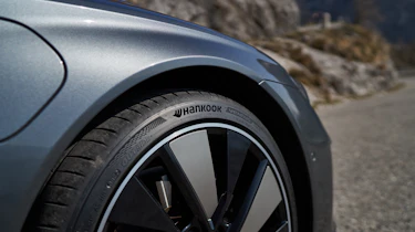 Hankook iON S on Audi e-tron GT - detail