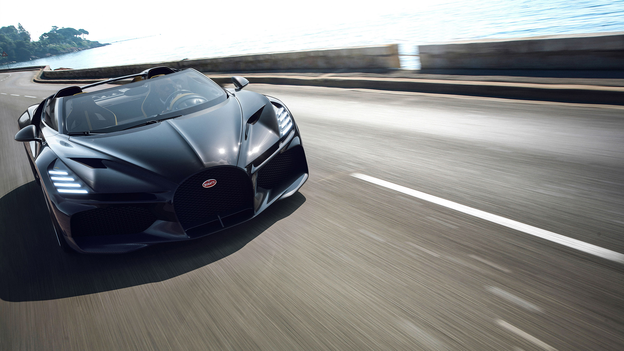 Bugatti Mistral – action – nose