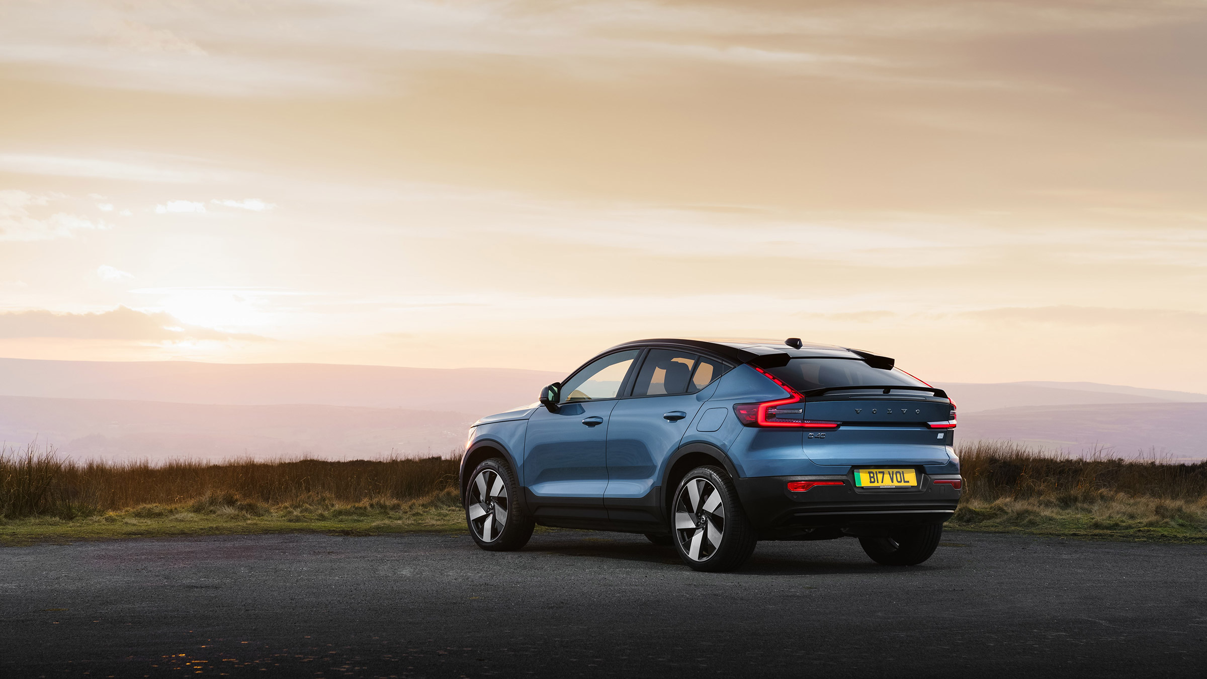 Volvo C40 recharge – rear static