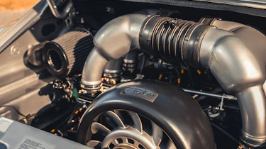 Paul Stephens Autoart Porsche 993R – engine