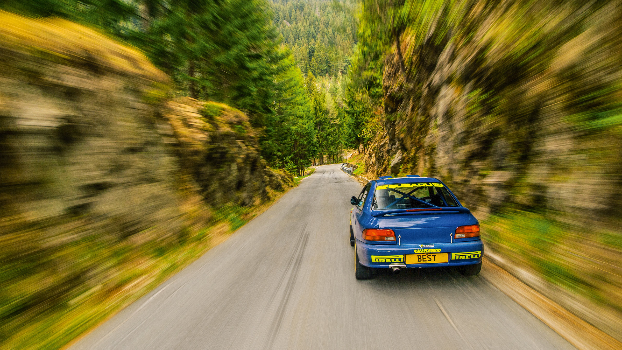 Subaru Impreza Turbo 555 – rear tracking