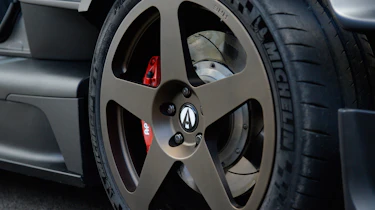 Ariel Hipercar – wheels