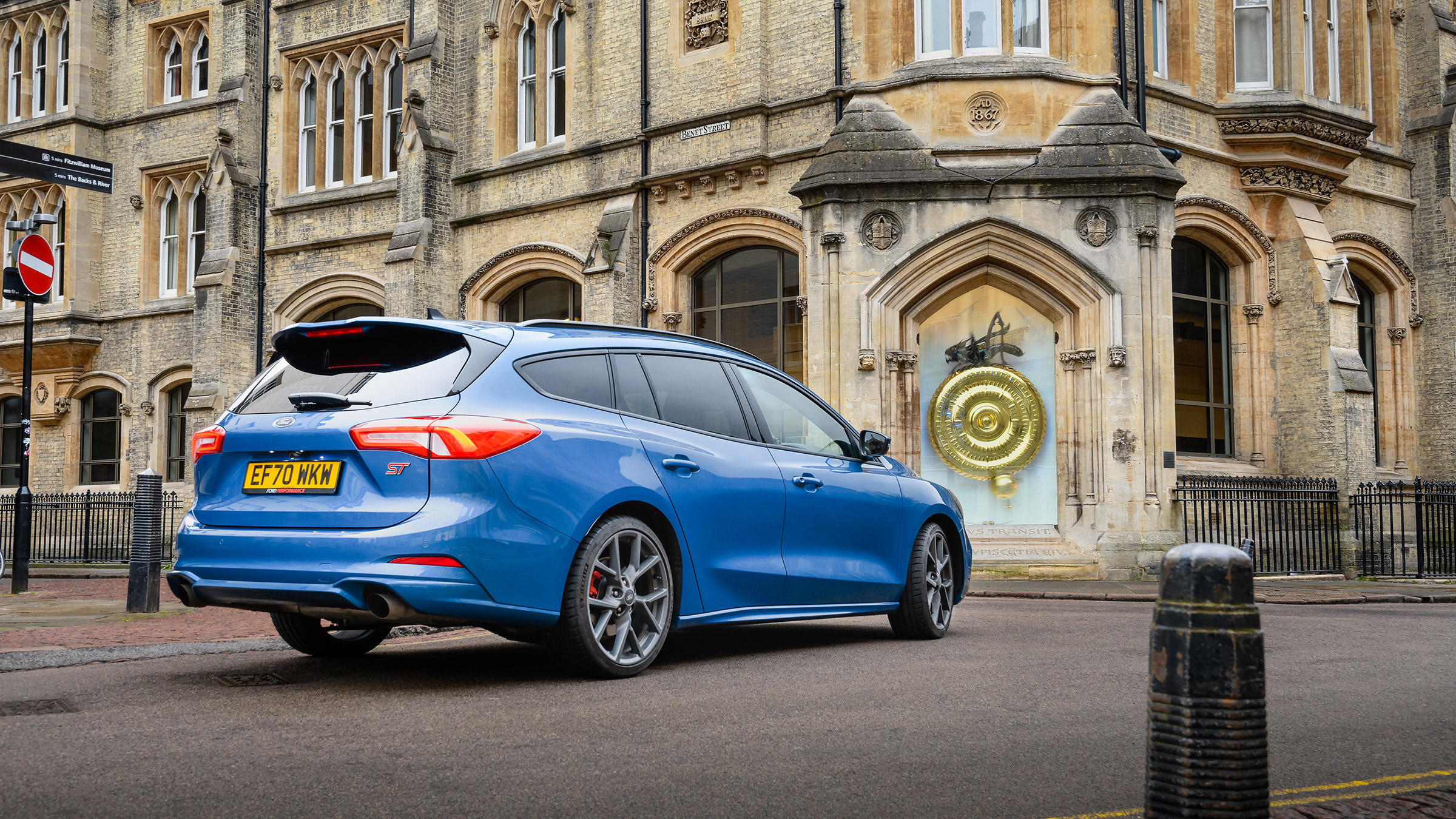 Ford Focus ST Estate FF – rear static