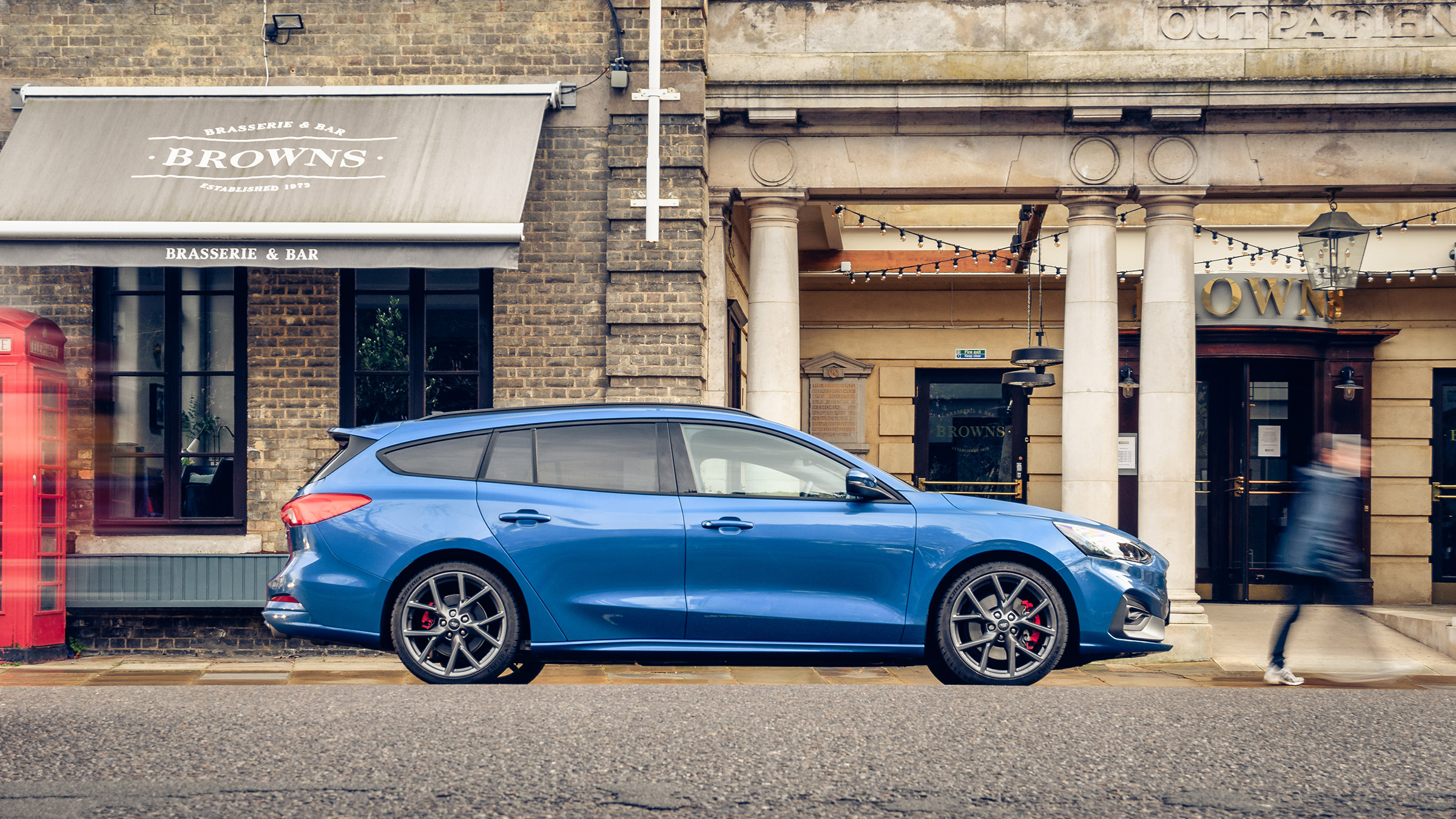 Ford Focus ST Estate FF – side