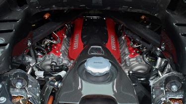 Ferrari SF90 Spider