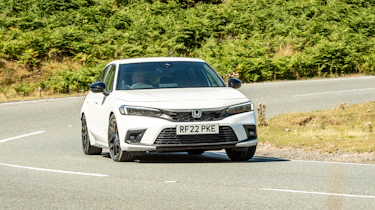 Honda Civic e:Hev – front cornering