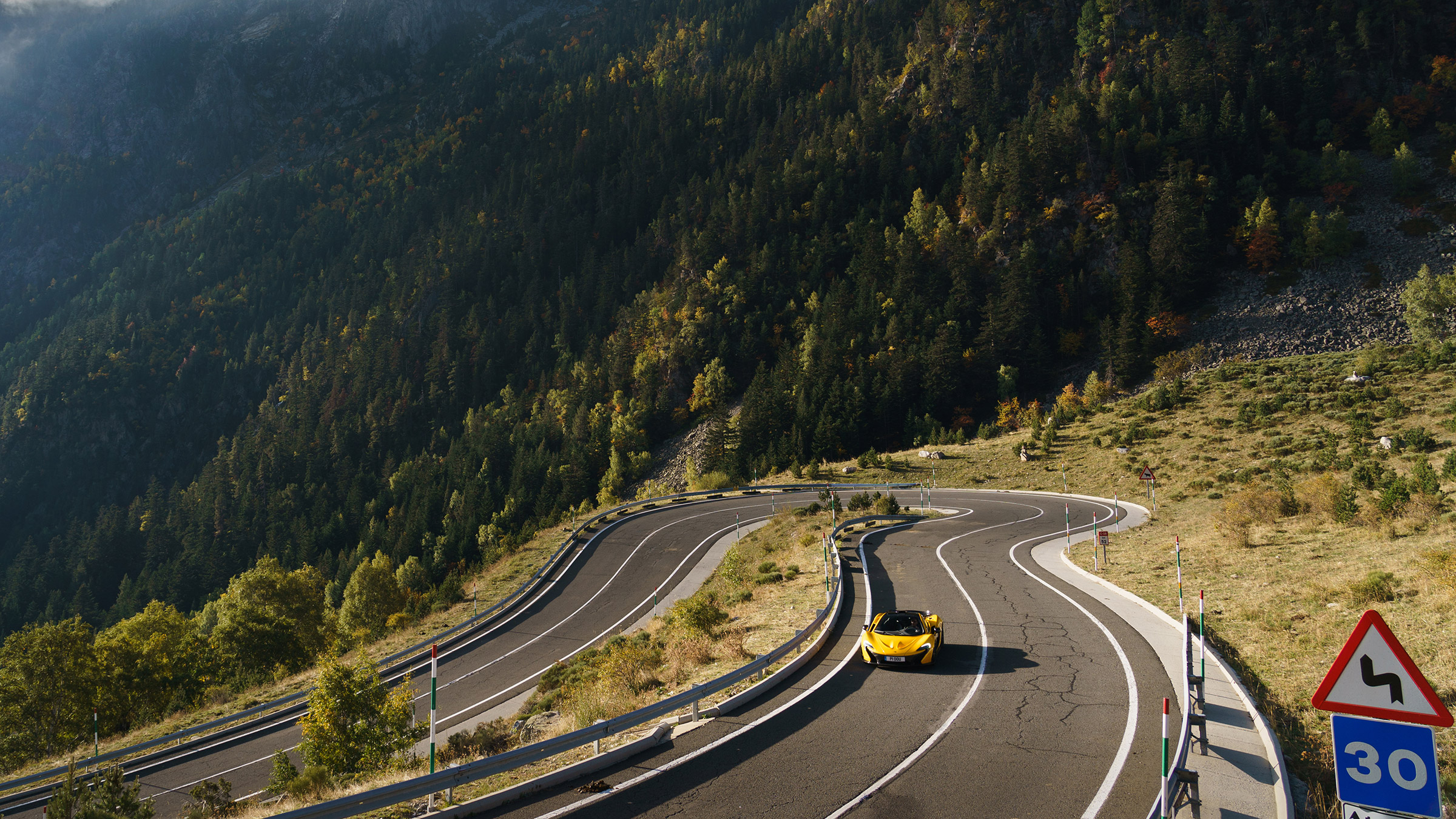 P1 in the Pyrenees – pan